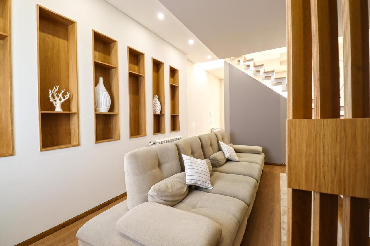 Ribeira Riverhouse - City Centre Duplex With Terrace ビアナドカステロ エクステリア 写真
