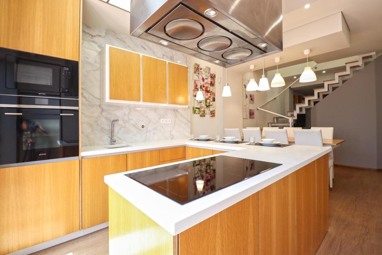 Ribeira Riverhouse - City Centre Duplex With Terrace ビアナドカステロ エクステリア 写真